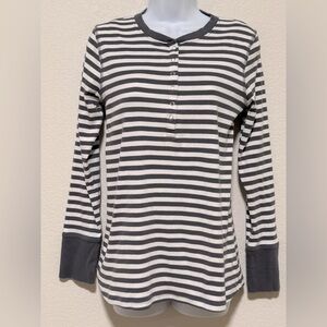 KINDRED BRAVELY Striped Henley Top Womens Sz M MATERNITY